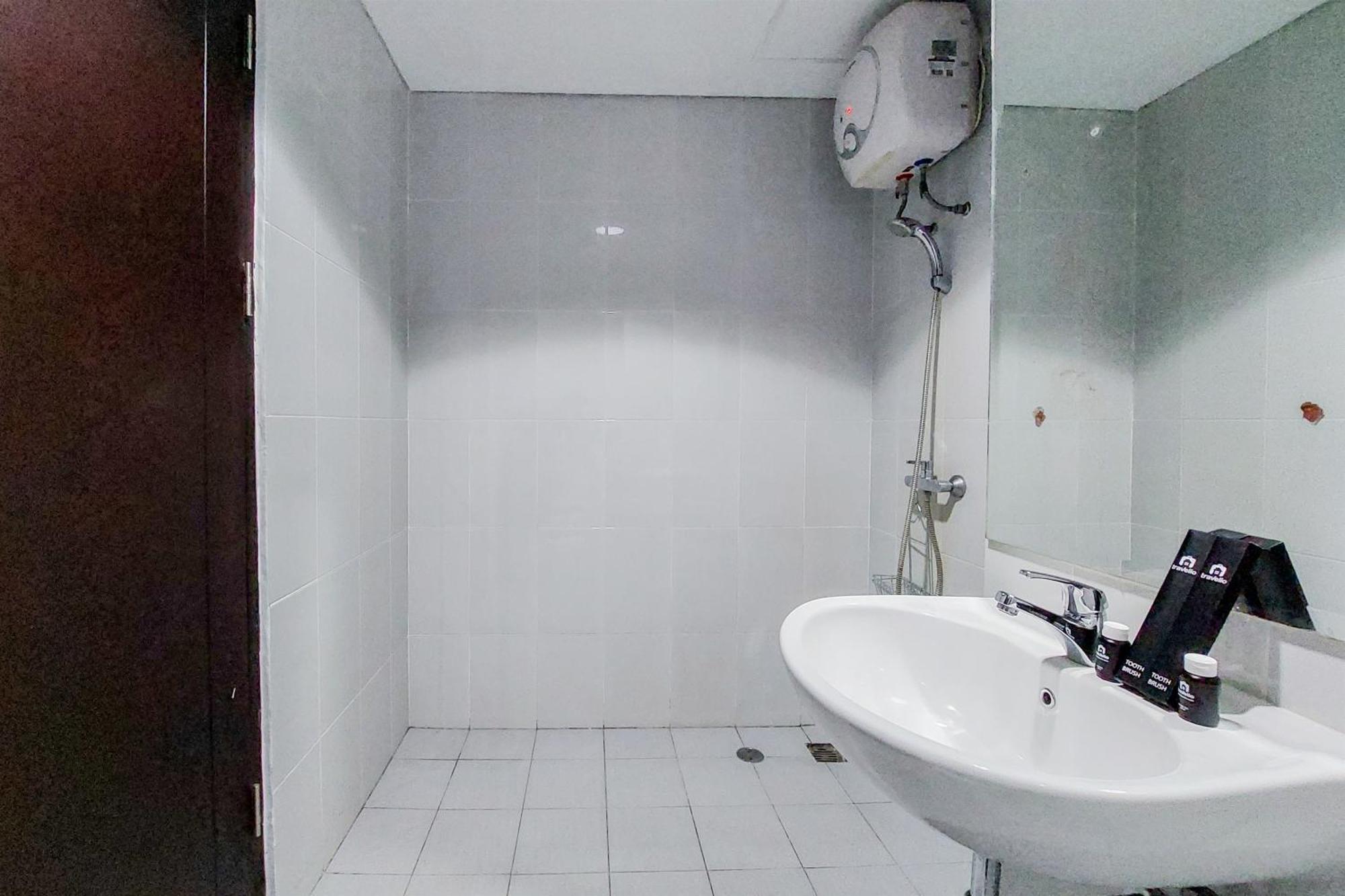 Comfort And Simple 1Br At Casa De Parco Apartment By Travelio Tangerang Exterior foto